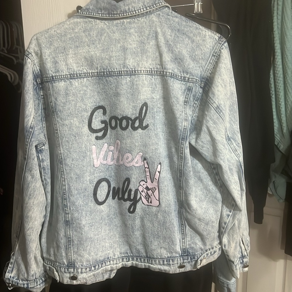 Jean jacket - Picture 3 of 3
